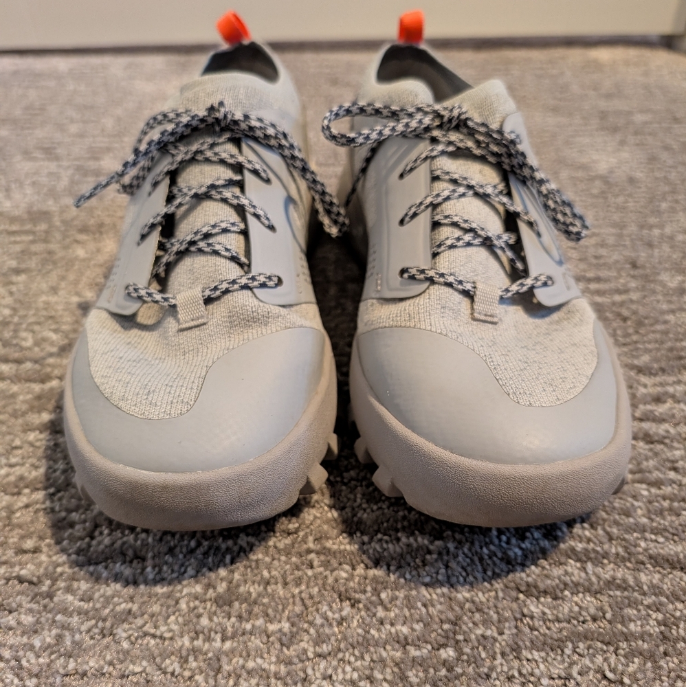 Helly Hansen Loke Dash Trail Running Shoes - Picture 3 of 9